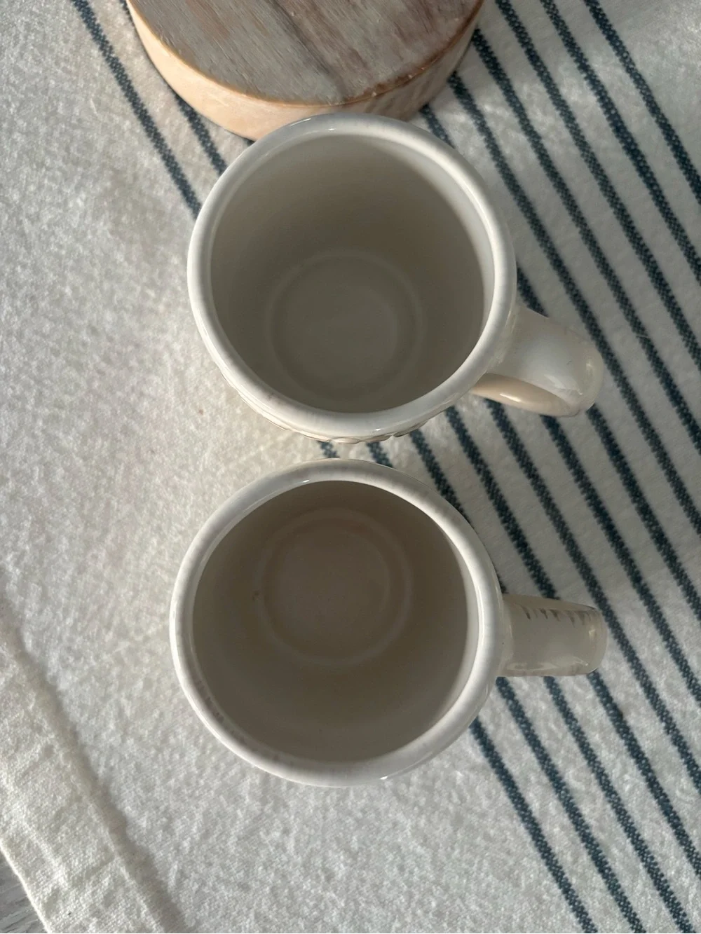 🍃🦋 Pottery Barn Cream Espresso Mugs - Set of 2